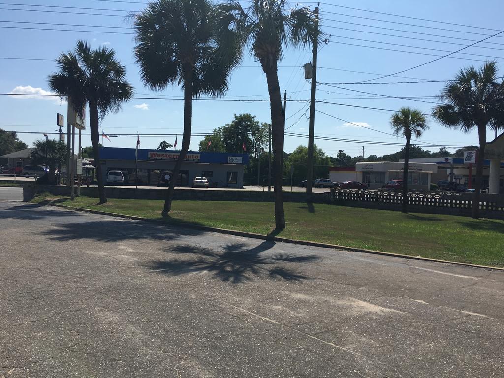 Best Value Inn Motel Sandusky マリアーナ エクステリア 写真