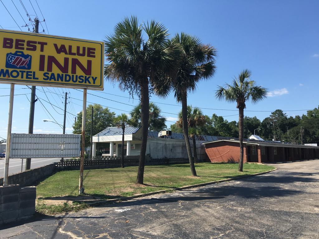 Best Value Inn Motel Sandusky マリアーナ エクステリア 写真