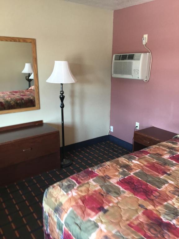 Best Value Inn Motel Sandusky マリアーナ エクステリア 写真