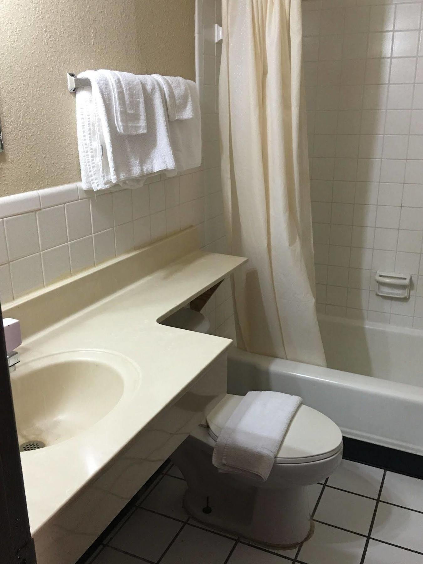 Best Value Inn Motel Sandusky マリアーナ エクステリア 写真